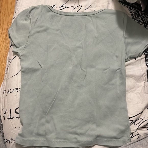 Perfect condition green/gray/blue brandy Melville shirt. Perfectly fitted - Picture 3 of 3